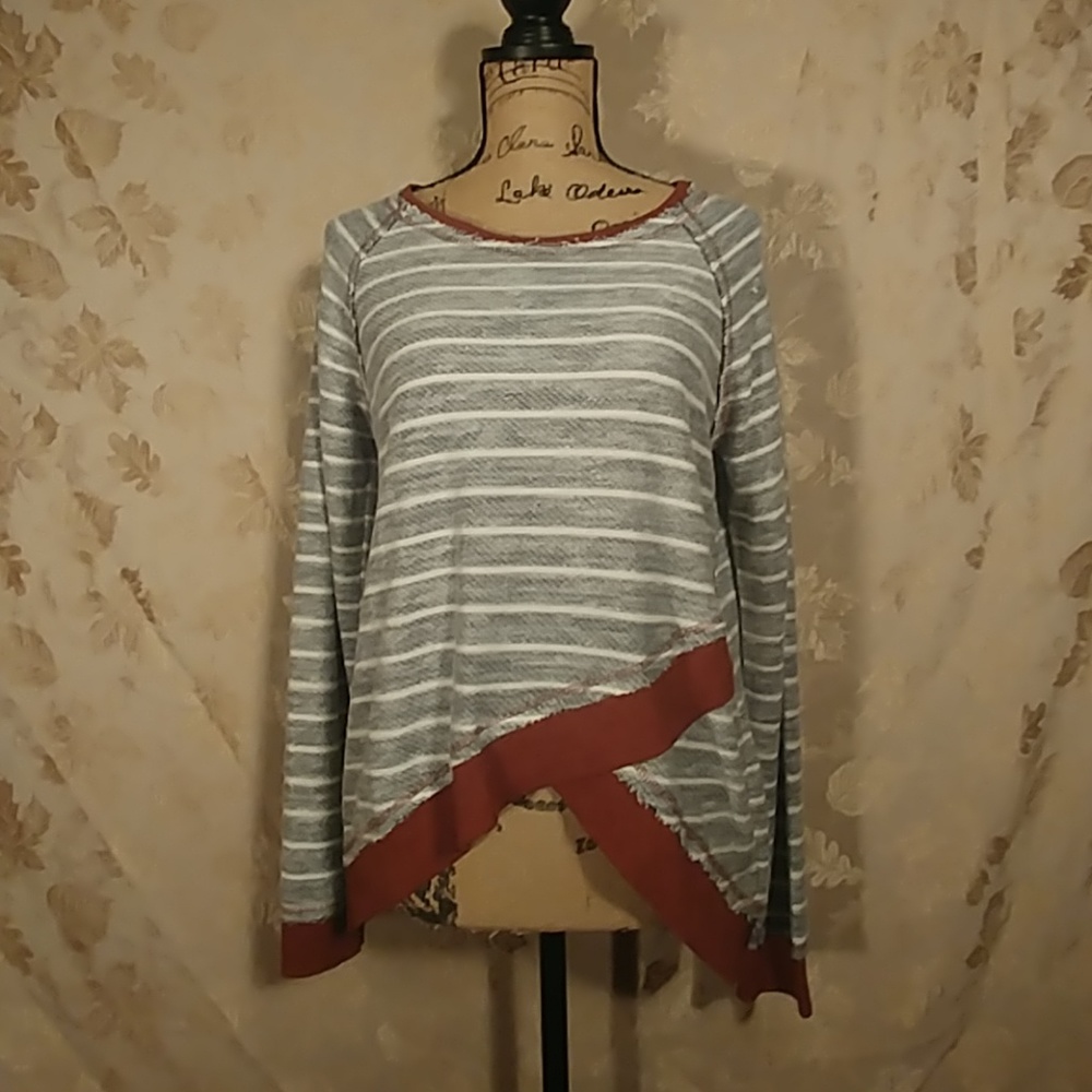 Hem & To Thread Long Sleeve